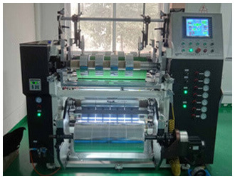 Photoelectric correction slitter